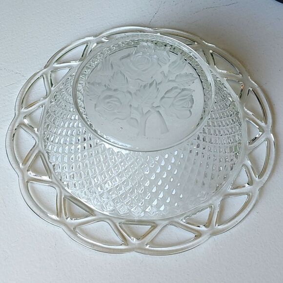 ‎Vintage Glass Bowl - Picture 5 of 5